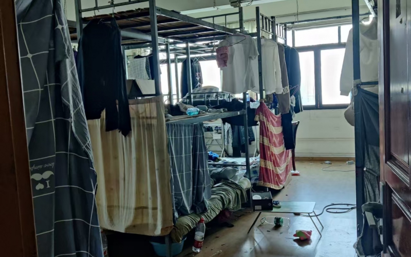 貴州省機關(guān)事務(wù)管理局國有資產(chǎn)管理服務(wù)中心貴陽市南明區(qū)花溪大道北段128號靈達新苑B棟3層1-3號、4層1號房屋資產(chǎn)招租