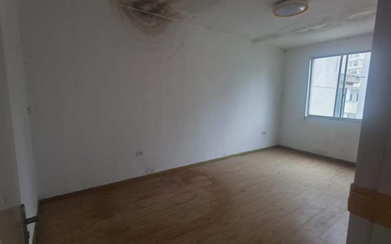 （降價）護國路153號3單元8層22號住宅轉(zhuǎn)讓（持有方：貴州省機關(guān)事務(wù)管理局國有資產(chǎn)管理服務(wù)中心）(二次掛牌)